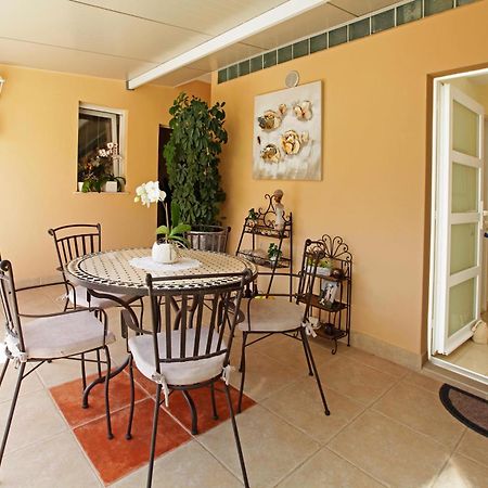Sunshine Apartment Doda ヴェラ・ルカ エクステリア 写真