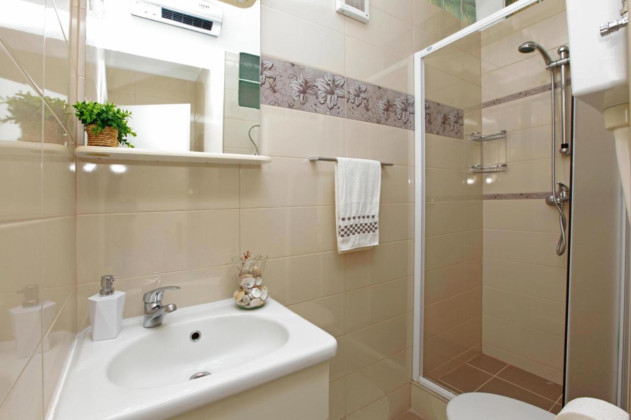 Sunshine Apartment Doda ヴェラ・ルカ エクステリア 写真