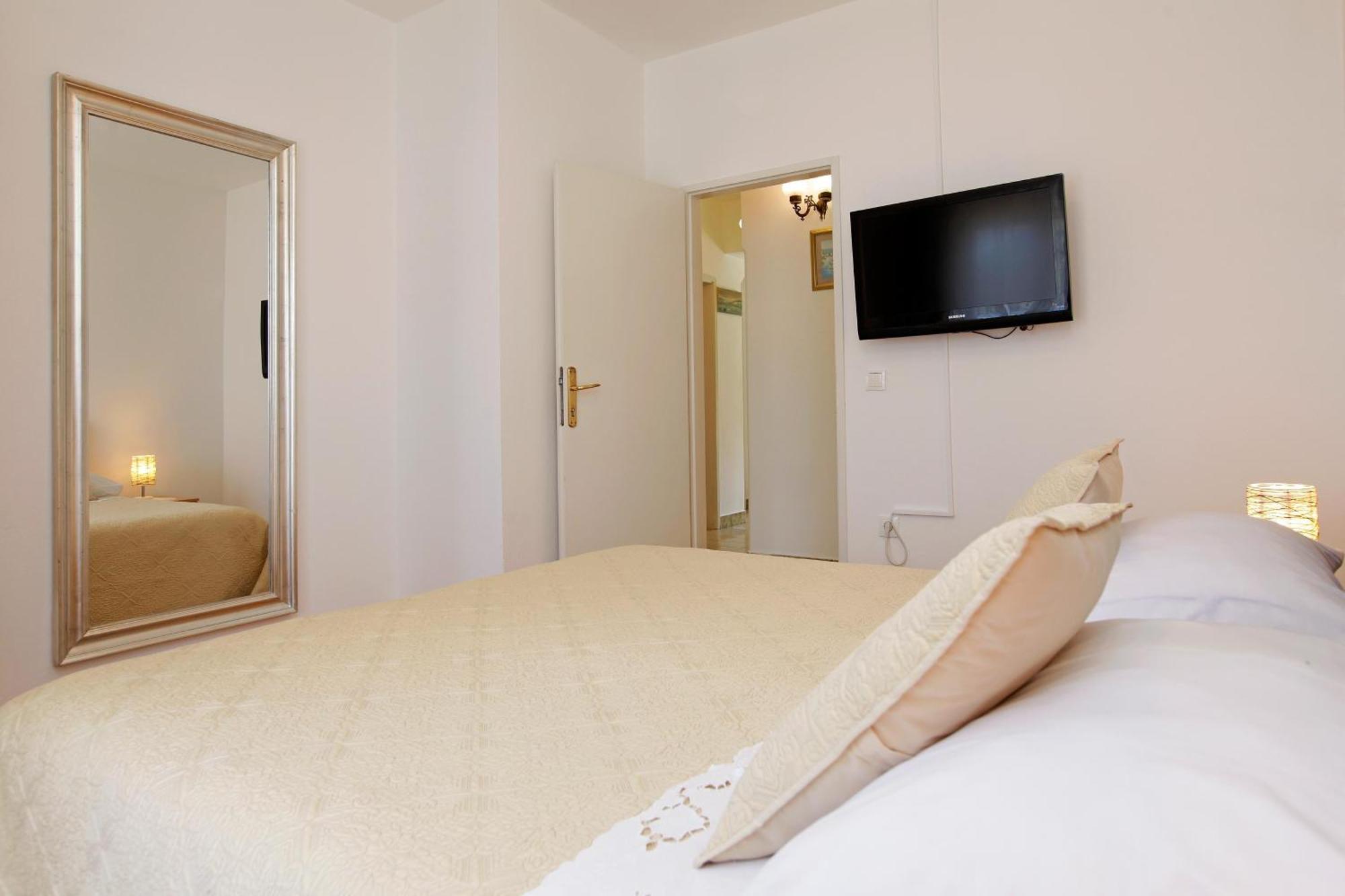 Sunshine Apartment Doda ヴェラ・ルカ エクステリア 写真