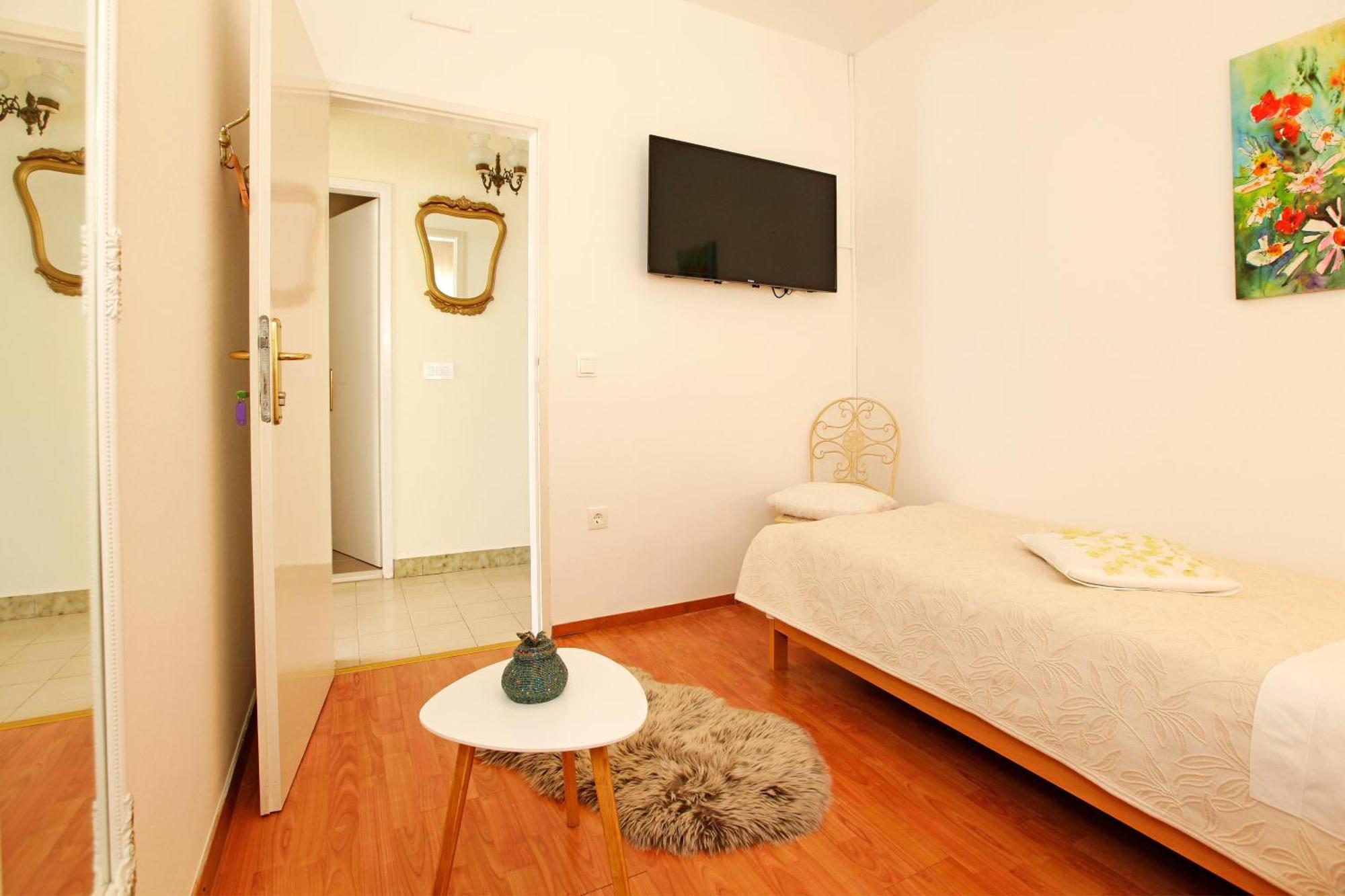Sunshine Apartment Doda ヴェラ・ルカ エクステリア 写真
