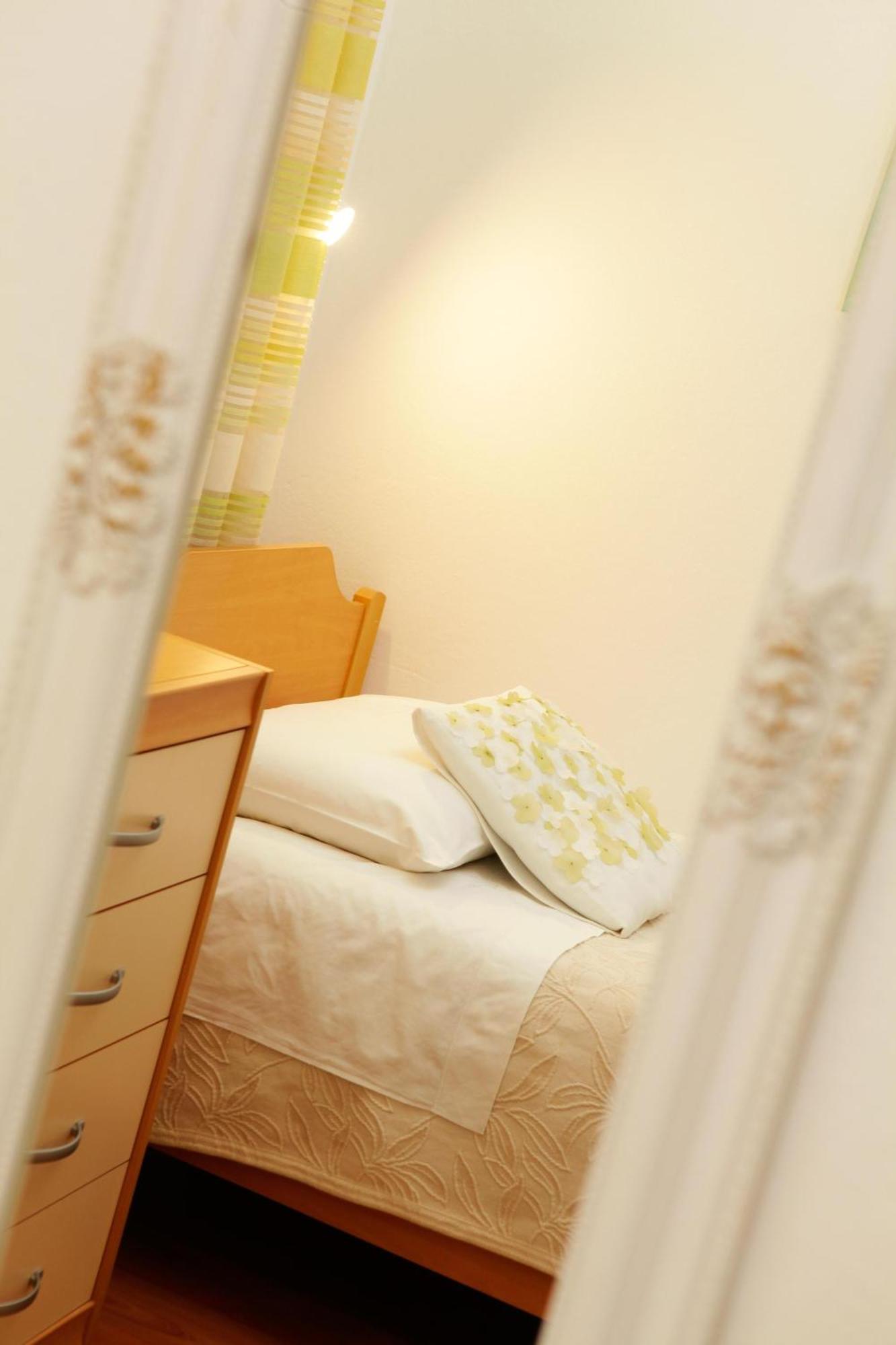 Sunshine Apartment Doda ヴェラ・ルカ エクステリア 写真